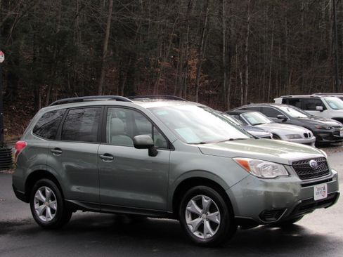 Used 2015 Subaru Forester 2.5i Premium image 14