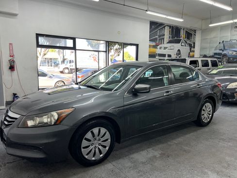 Used 2011 Honda Accord LX image 8