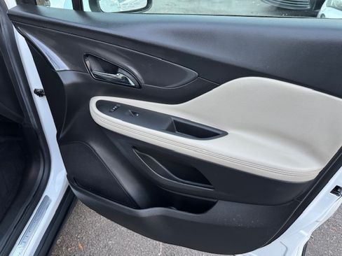 Used 2017 Buick Encore Preferred image 13