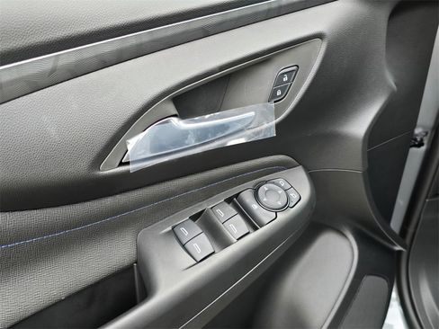 New 2026 Buick Envista Sport Touring image 12