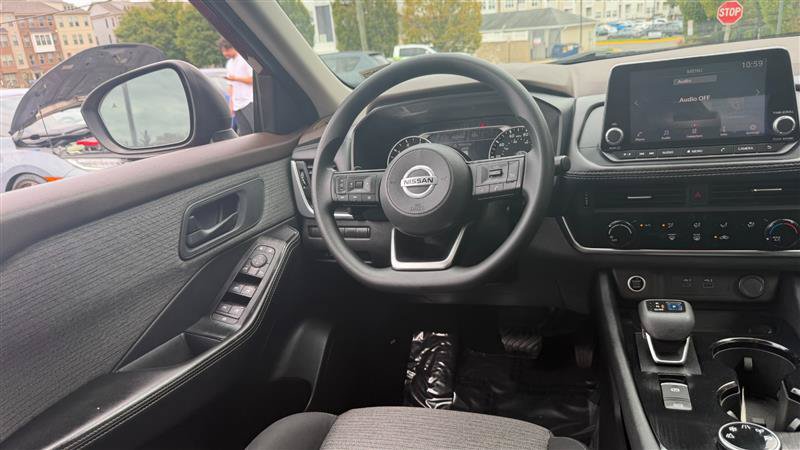 Used 2021 Nissan Rogue AWD image 19