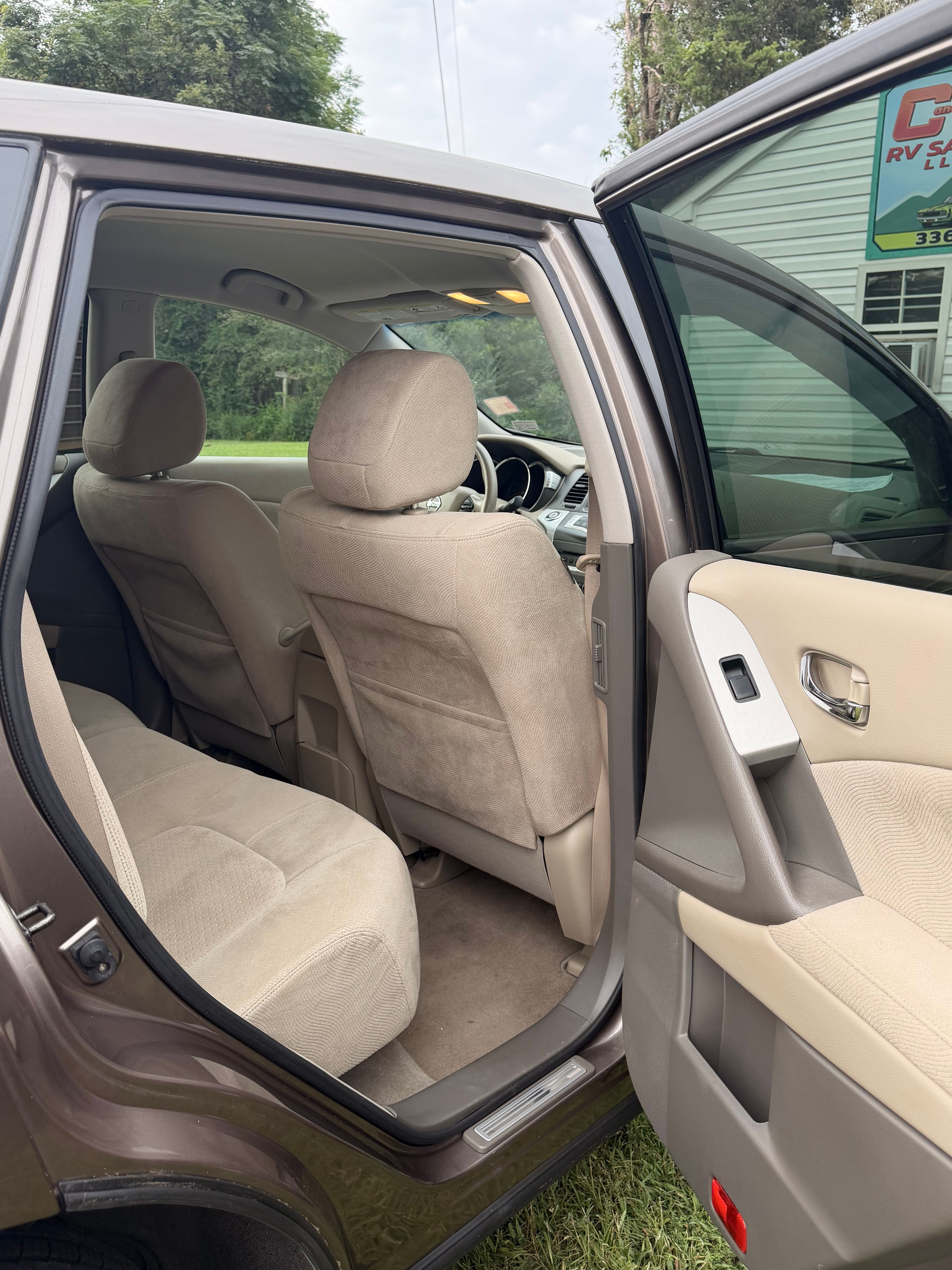 Used 2011 Nissan Murano 2WD image 7