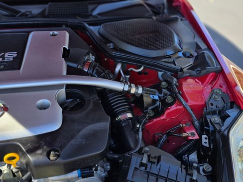 Used 2007 Nissan 350Z Touring image 32