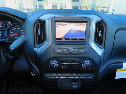 New 2026 Chevrolet Silverado 1500 W/T image 3