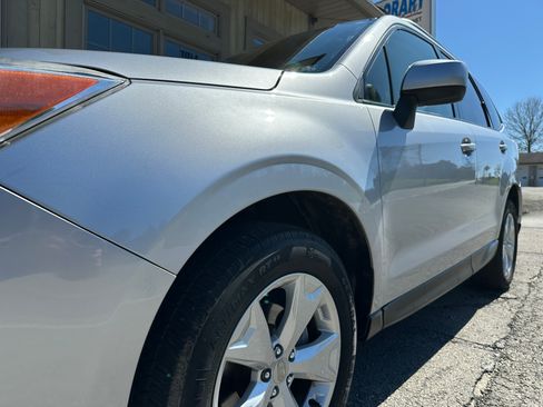 Used 2015 Subaru Forester 2.5i Premium image 9