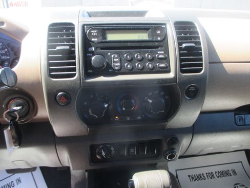 Used 2006 Nissan Xterra 4WD S image 5
