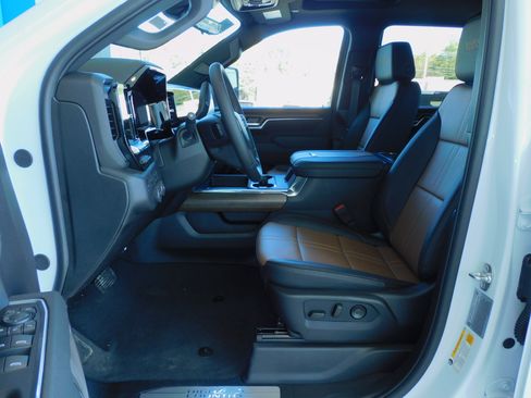 New 2026 Chevrolet Silverado 2500 High Country image 18
