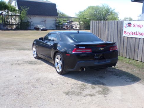 Used 2014 Chevrolet Camaro LT image 3