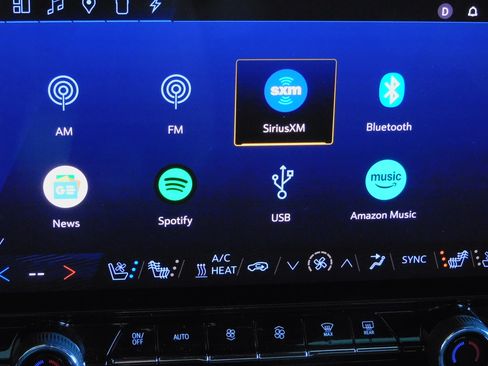 Used 2024 Chevrolet Blazer EV RS image 25