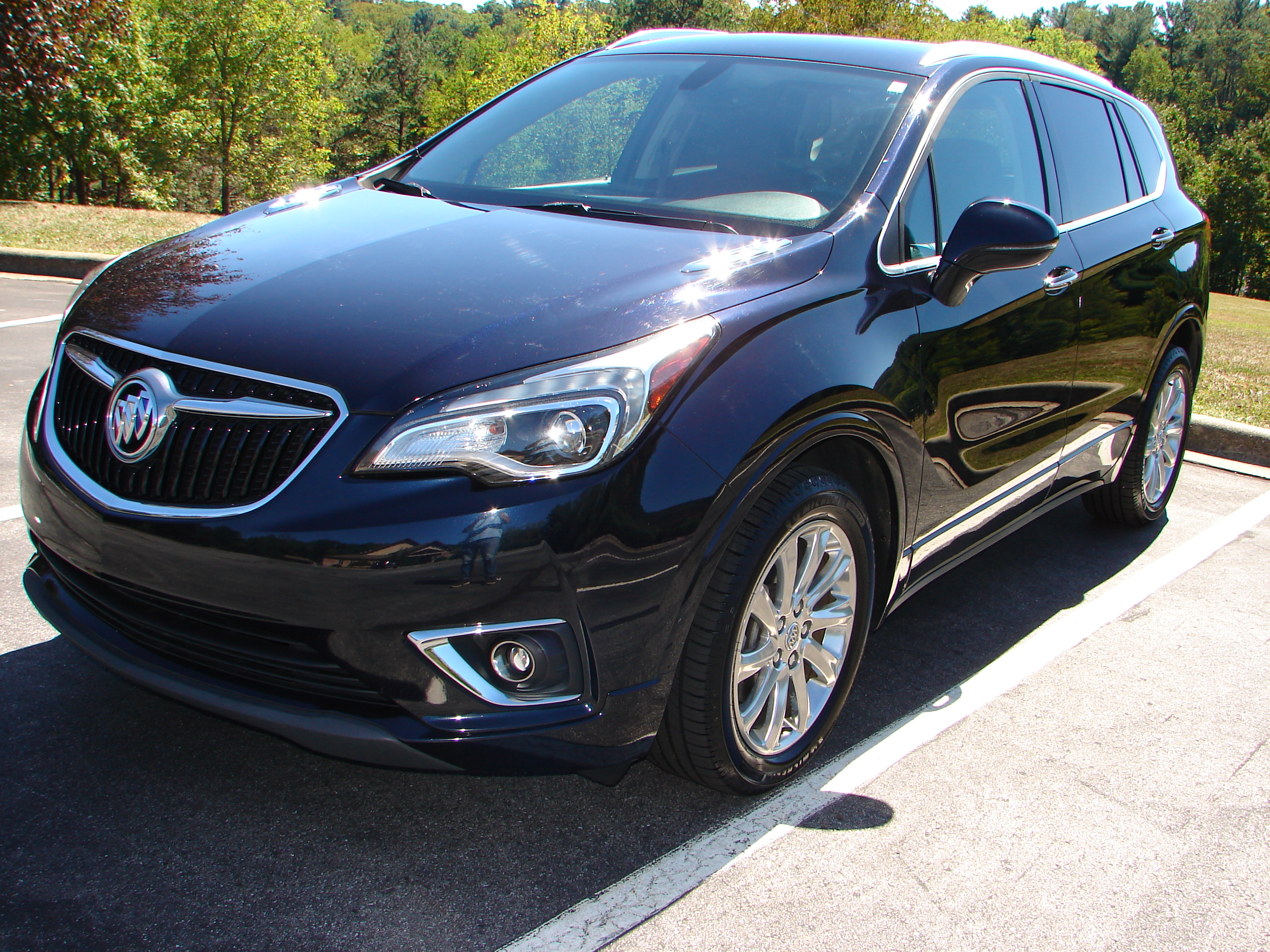 Used 2020 Buick Envision FWD Essence image 1