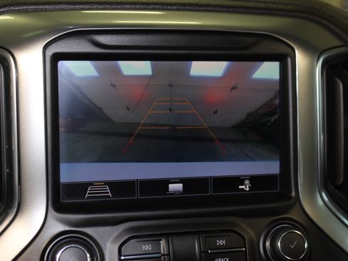 Used 2020 Chevrolet Silverado 1500 LT Trail Boss image 44