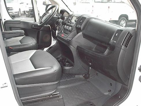 Used 2018 RAM ProMaster 2500 image 10