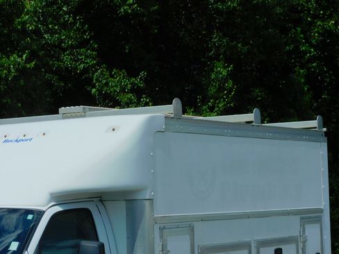 Used 2022 Chevrolet Express 3500 UNAVAIL RWD image 9