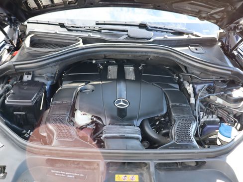 Used 2019 Mercedes-Benz GLE 400 image 39