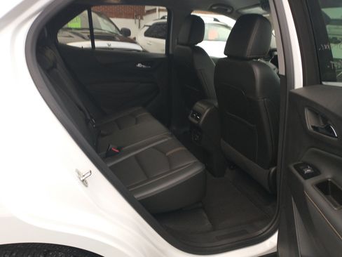 Used 2024 Chevrolet Equinox Premier image 7