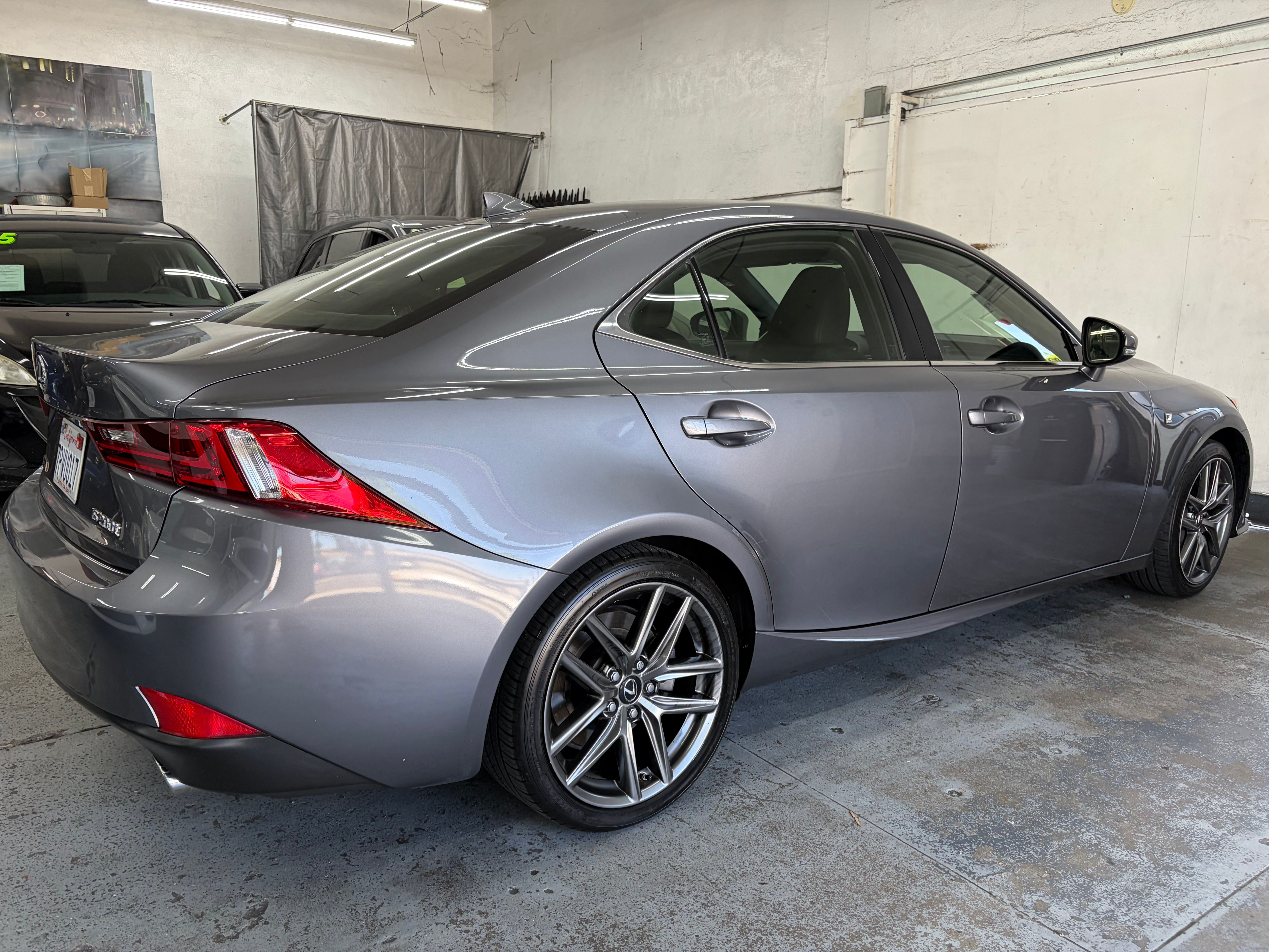 Used 2016 Lexus IS 200t F Sport RWD image 6