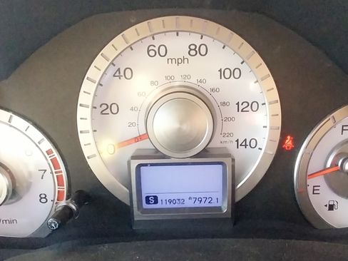 Used 2011 Honda Pilot Touring image 20