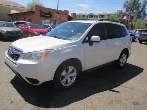 Used 2015 Subaru Forester 2.5i Premium AWD/4WD image 16