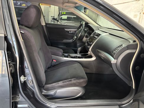 Used 2013 Nissan Altima 2.5 SV image 14