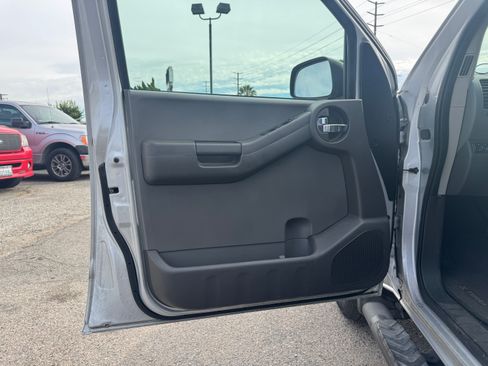 Used 2008 Nissan Xterra S image 22