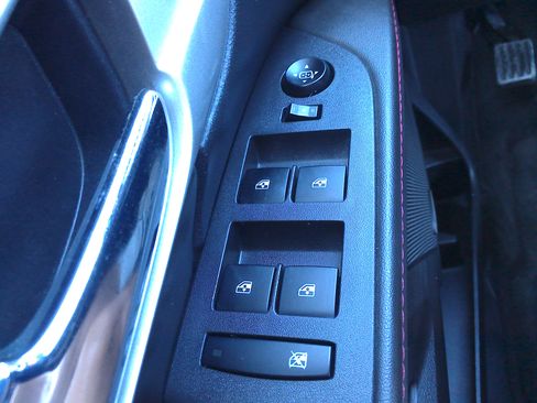 Used 2012 GMC Terrain SLE FWD image 22