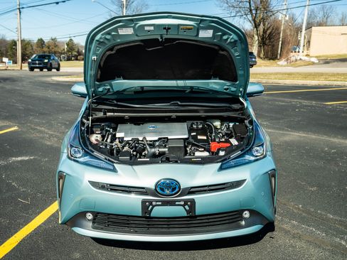 Used 2020 Toyota Prius image 9