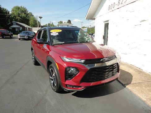 Used 2023 Chevrolet TrailBlazer FWD RS image 5