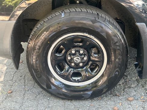 Used 2019 Nissan Frontier 2WD King Cab image 28
