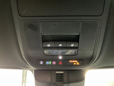 New 2026 Buick Enclave Sport Touring w/ Power Package image 32