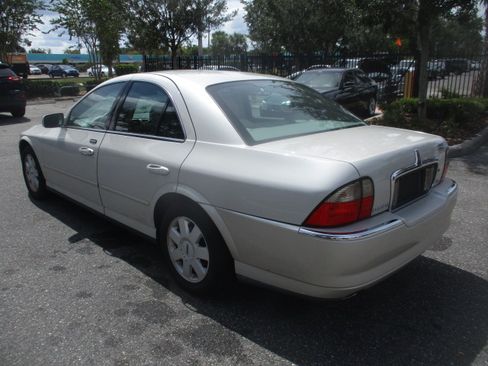 Used 2004 Lincoln LS image 8