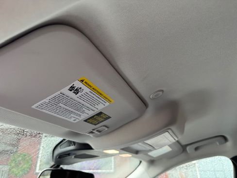 Used 2024 Ford Escape Active image 14