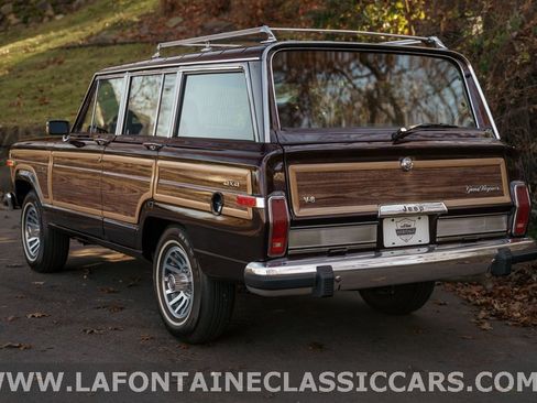 Used 1991 Jeep Grand Wagoneer image 45