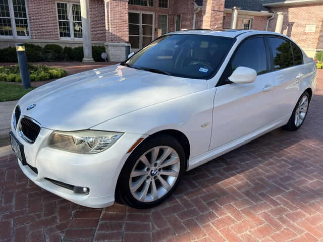 Used 2011 BMW 328i Sedan RWD image 1