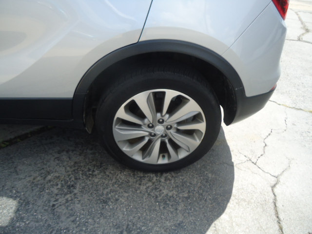 Used 2019 Buick Encore AWD Preferred image 5