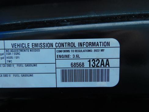 Used 2022 Jeep Wrangler Willys image 24