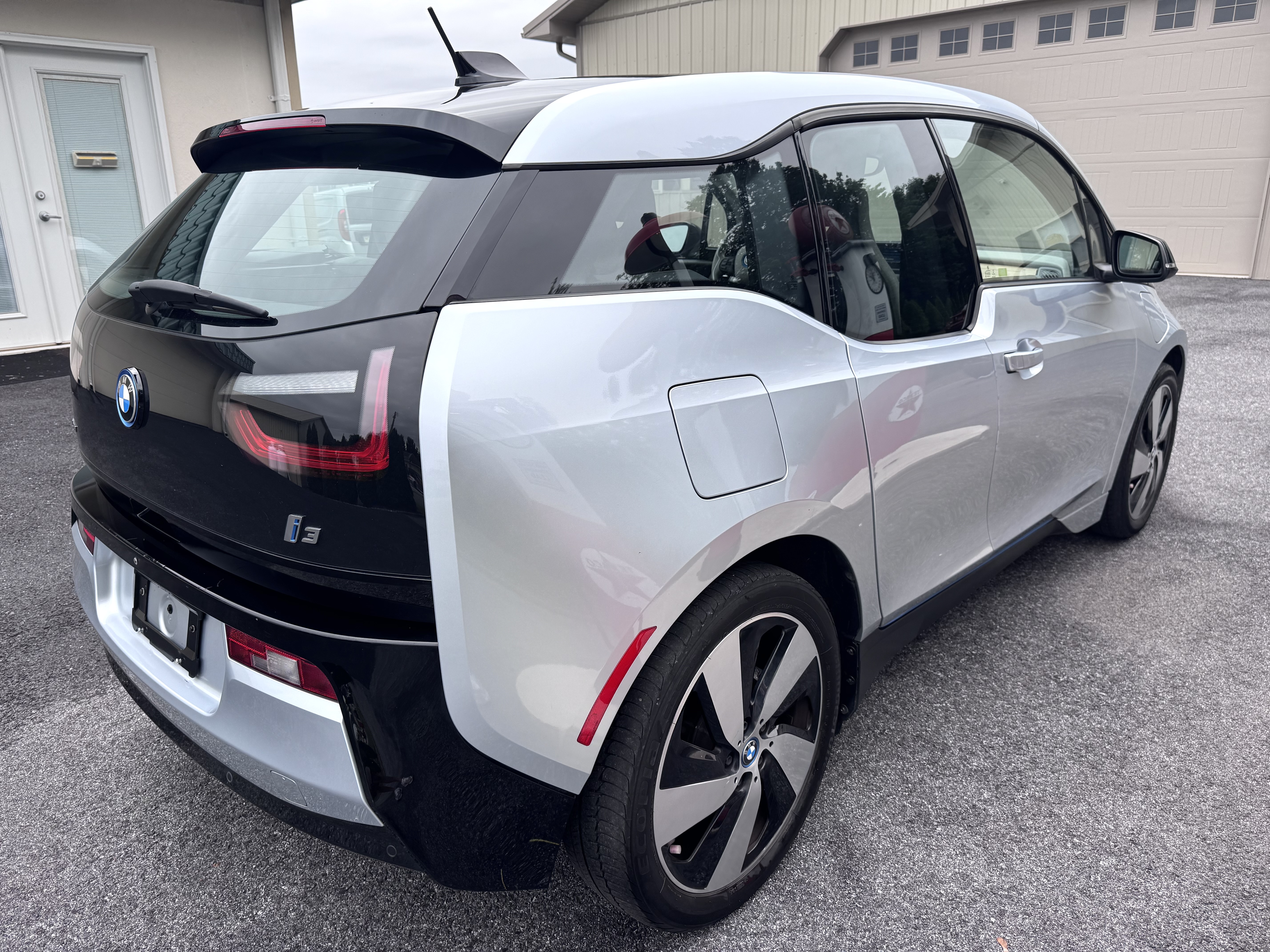 Used 2015 BMW i3 RWD image 5