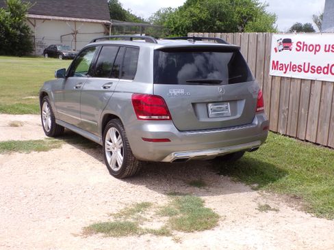 Used 2014 Mercedes-Benz GLK 350 image 3