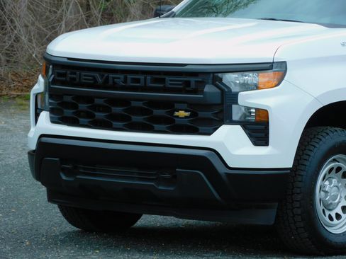 Used 2023 Chevrolet Silverado 1500 W/T image 8