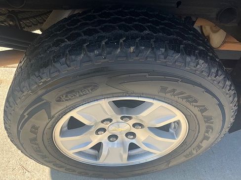 Used 2018 Chevrolet Silverado 1500 LT image 27