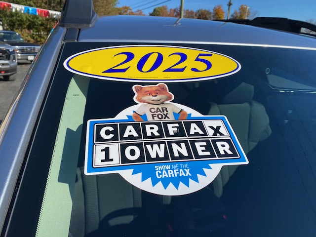 Used 2025 Subaru Outback Premium AWD/4WD image 14
