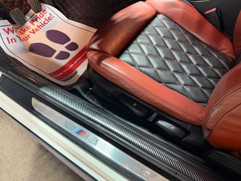 Used 2011 BMW M3 image 30