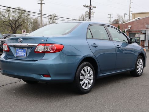 Used 2012 Toyota Corolla LE image 8