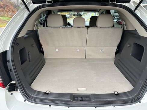 Used 2012 Ford Edge SEL image 18