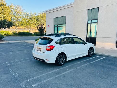 Used 2015 Subaru Impreza 2.0i Sport Limited Hatchback AWD/4WD image 6