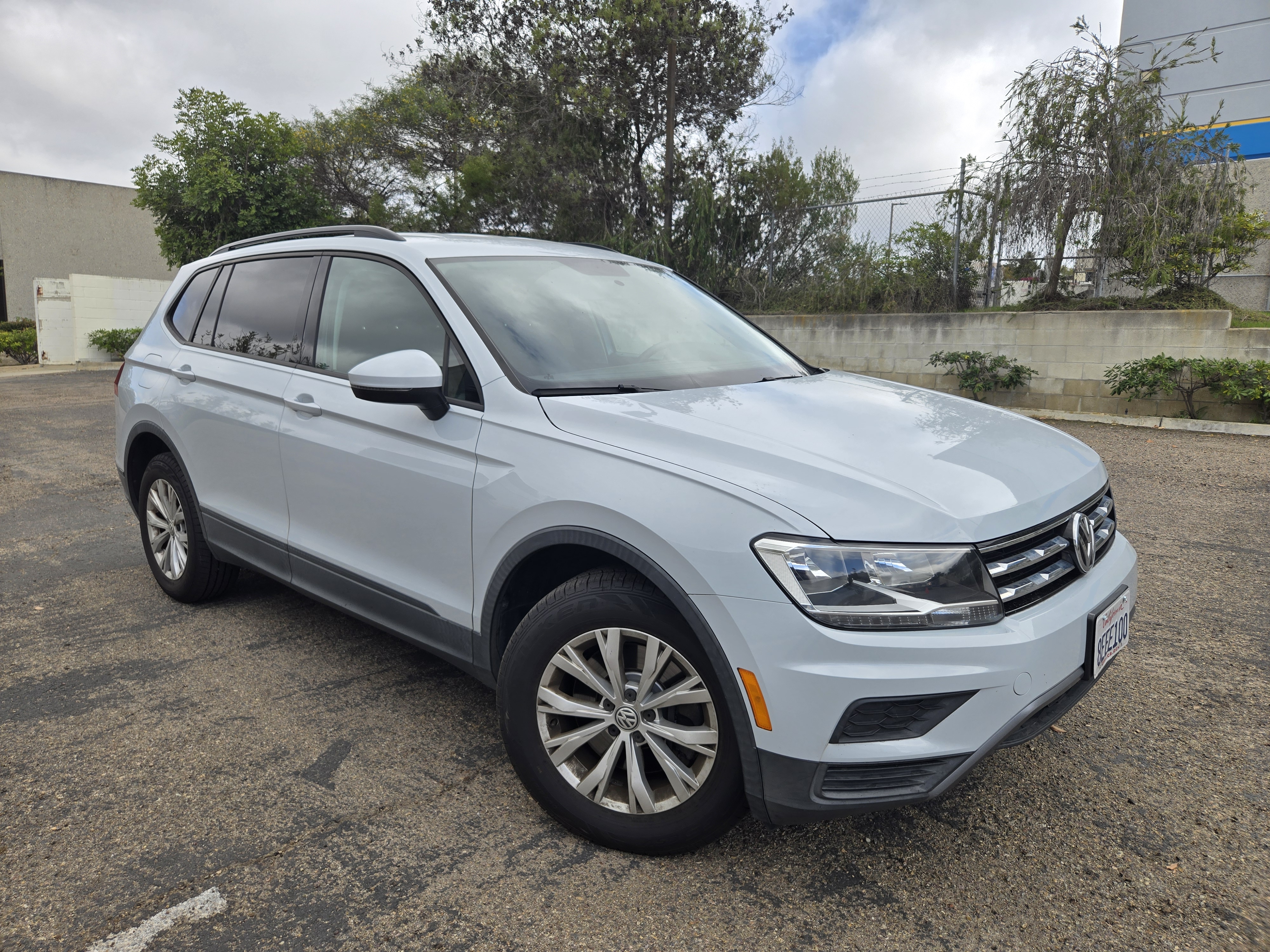 Used 2018 Volkswagen Tiguan FWD S image 1