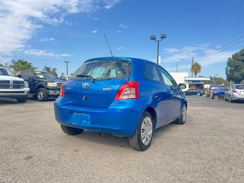 Used 2008 Toyota Yaris 2-Door Hatchback FWD image 8