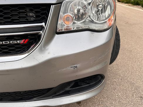 Used 2013 Dodge Grand Caravan SE Minivan 4D FWD image 22