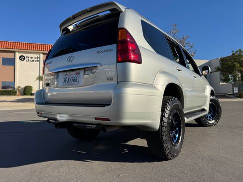 Used 2005 Lexus GX 470 image 9