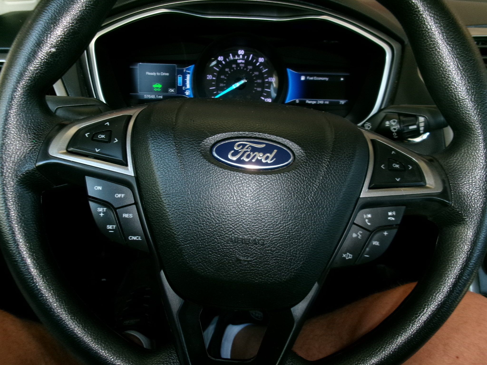 Used 2018 Ford Fusion S Hybrid FWD image 5
