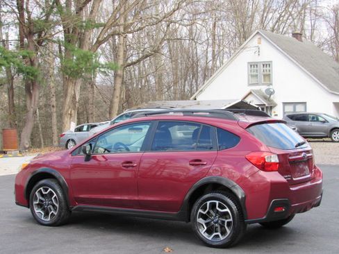 Used 2016 Subaru Crosstrek 2.0i Premium image 7